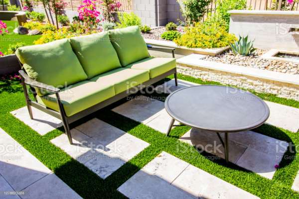 Round Coffee Table Ideas For Outdoor Spaces