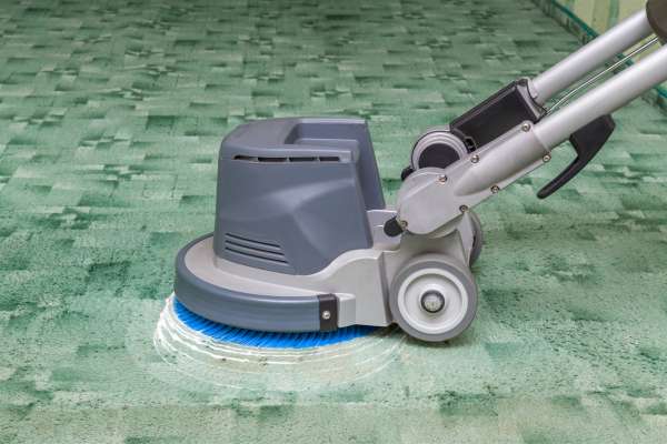 Using A Carpet Cleaning Machine
