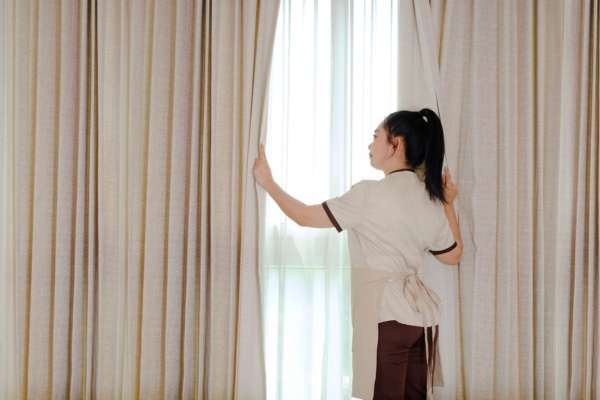 Pinning Your Curtain To The Desired Length