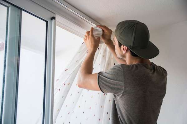 Expert Tips For Hanging Curtains