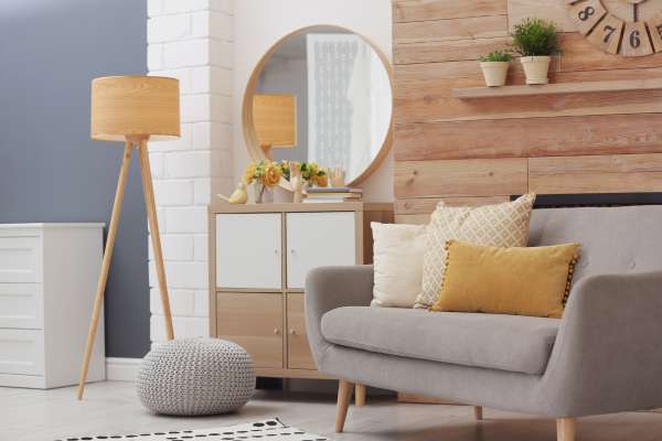 Benefits Of A Round Mirror For The Living Room