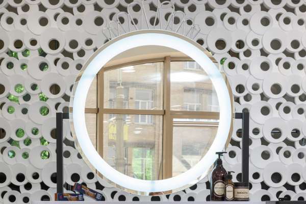 Backlit Ring-Shaped Mirror