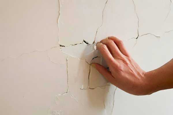 Patching Small Cracks And Holes In The Wall