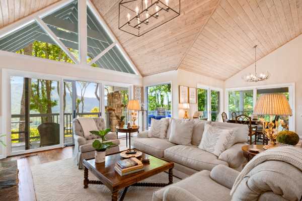 Importance of Window Treatments in Coastal Living Rooms