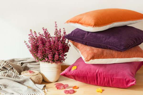 Maintaining Your Throw Pillows